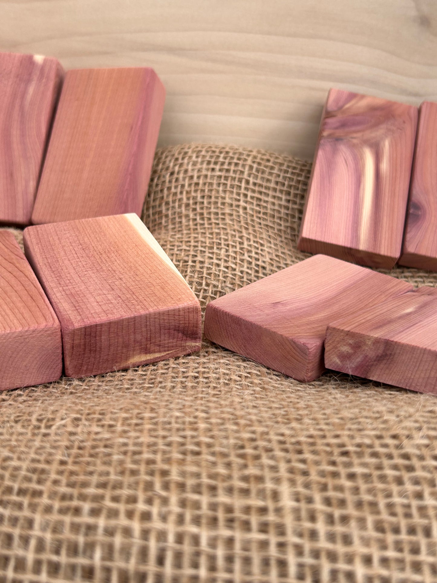 Closet and Drawer Freshener’s, Aromatic Red Cedar Blocks, Natural Insect Repellent