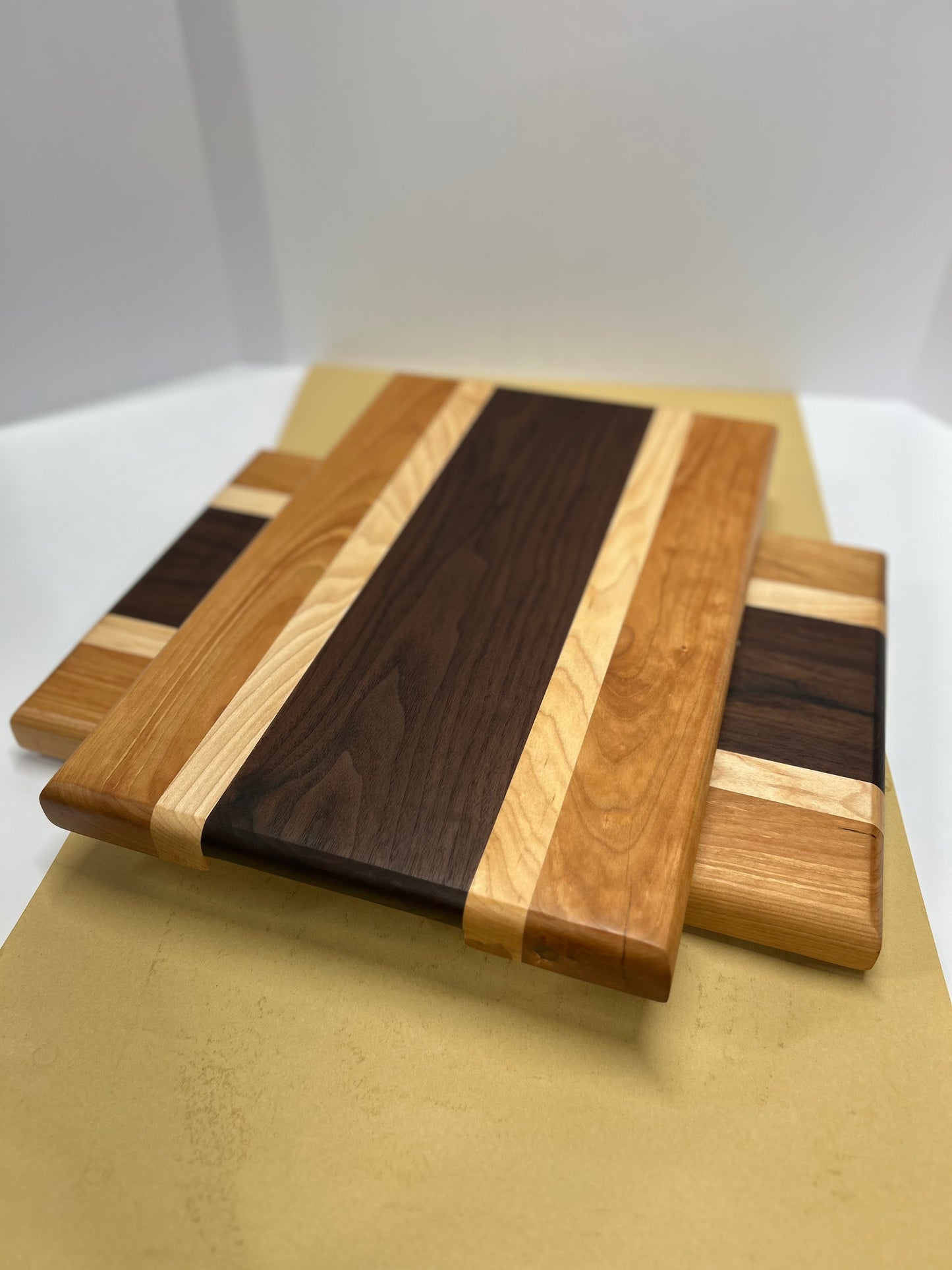 Large Wood Cutting Board (18x12x1.5)